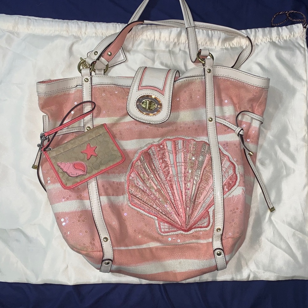 Coach seashell coral purse
